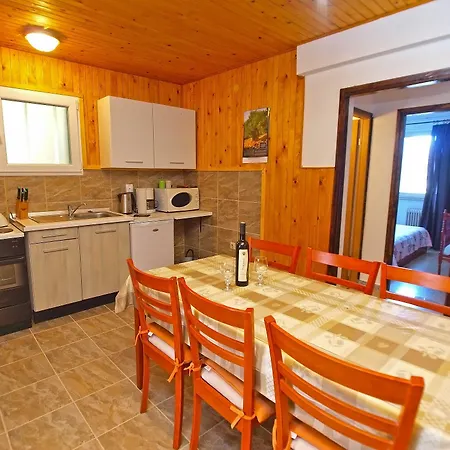 Apartment Aleksander 968